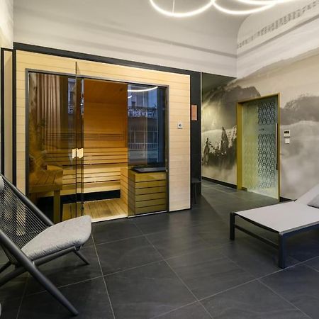 2Budapest Eye-Freegym And Sauna Luxury Home エクステリア 写真