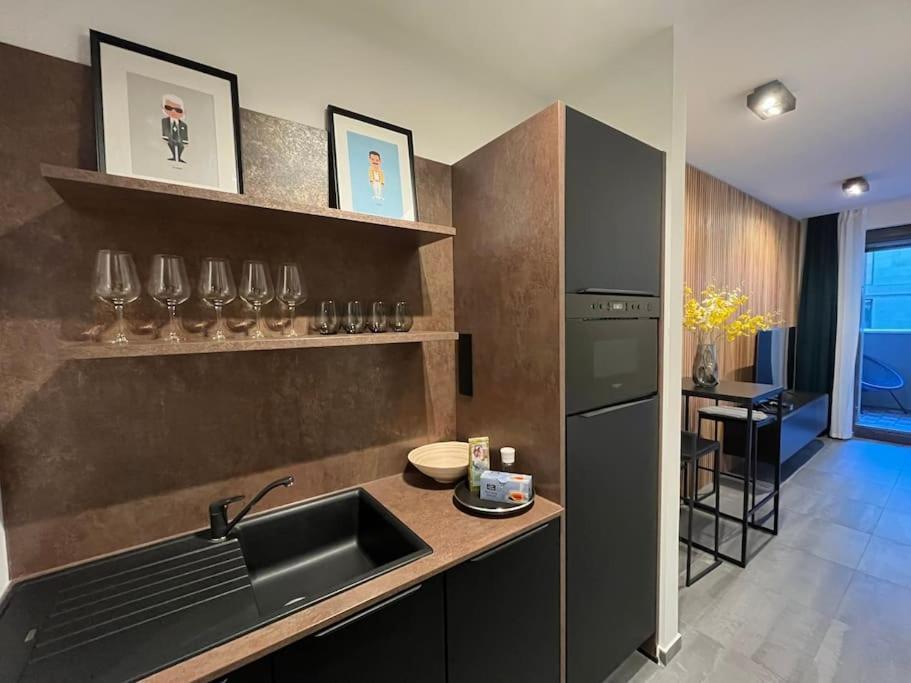 2Budapest Eye-Freegym And Sauna Luxury Home エクステリア 写真